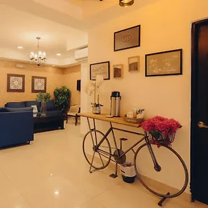 hostal-la-colonia.santodomingobesthotels.com/