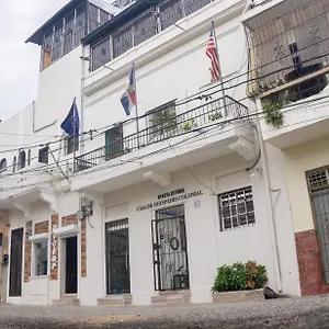 casa-de-huespedes-colonial.santodomingobesthotels.com/