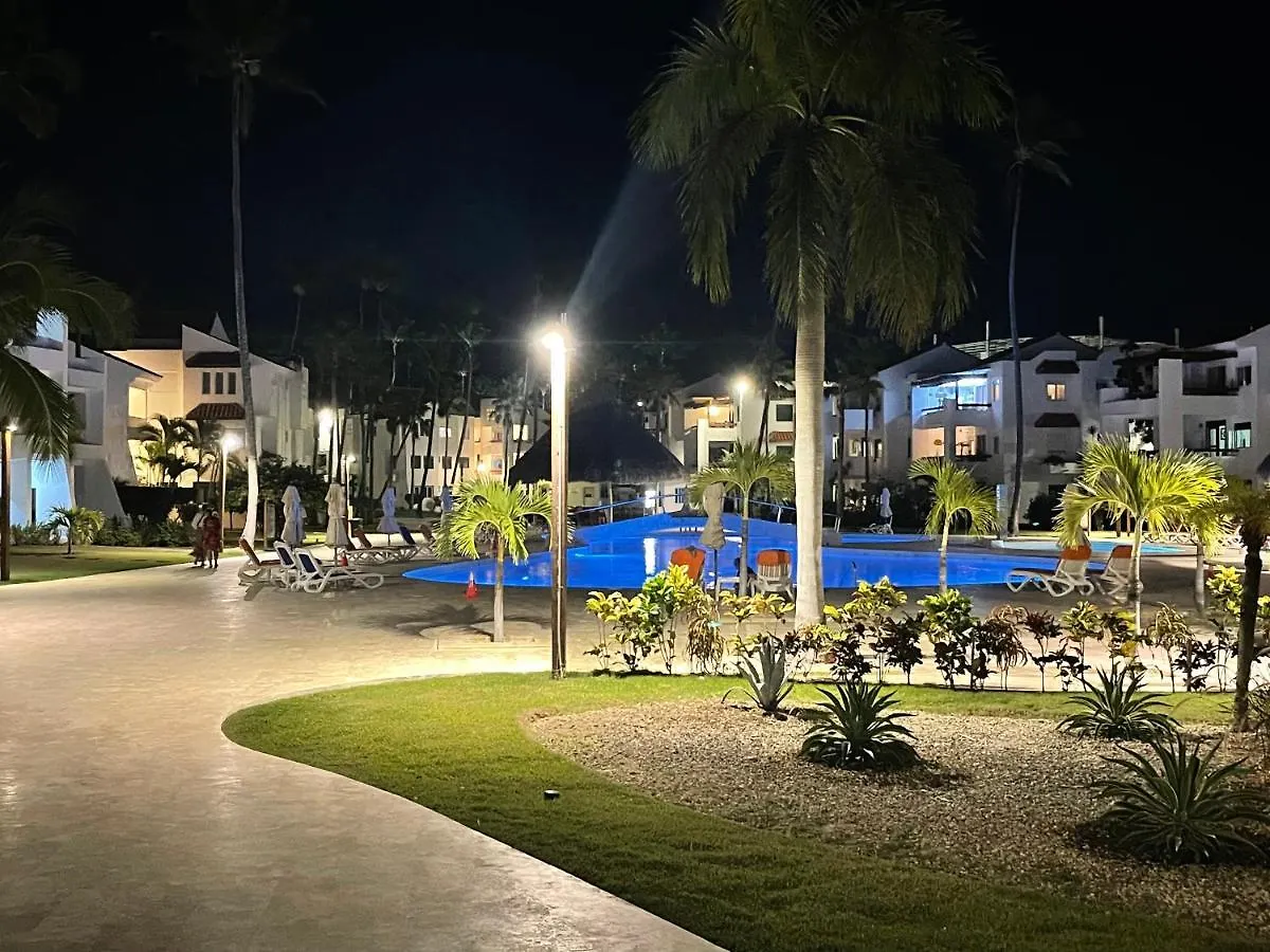 **** Aparthotel Stanza Mare Beach Front Punta Cana Dominikanische Republik